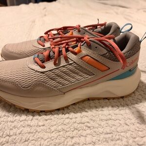 Columbia Women's Gray and Orange Sneakers